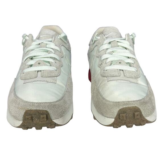 NIKE REACT Women's FONTANKA WAFFLE Sneakers DC3579-300 "Barely Green" Size 10 - Picture 7 of 10